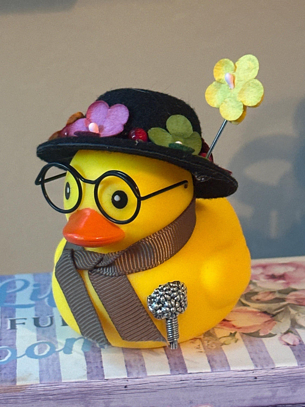 Umbrella Nanny Rubber Duck: Car Dashboard Ornament with Removable Glasses